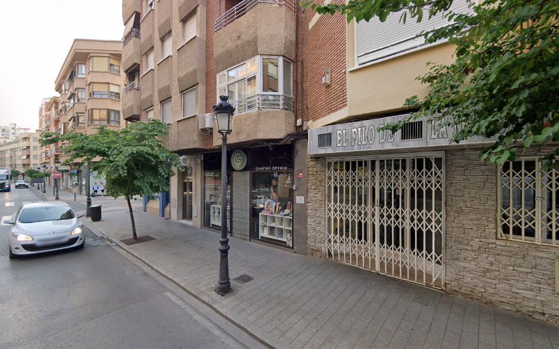 Localiza ópticas económicas y de calidad en Albacete Directorio de ópticas - Centro Óptico, Albacete