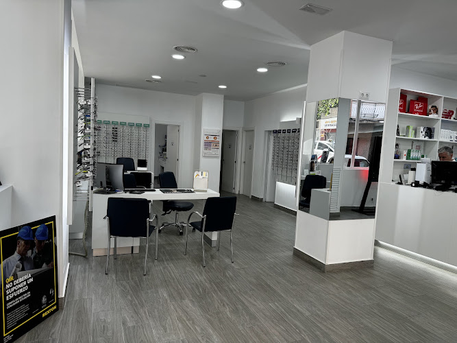 Directorio de ópticas - Centro Óptico Social En Alcorcón, Madrid