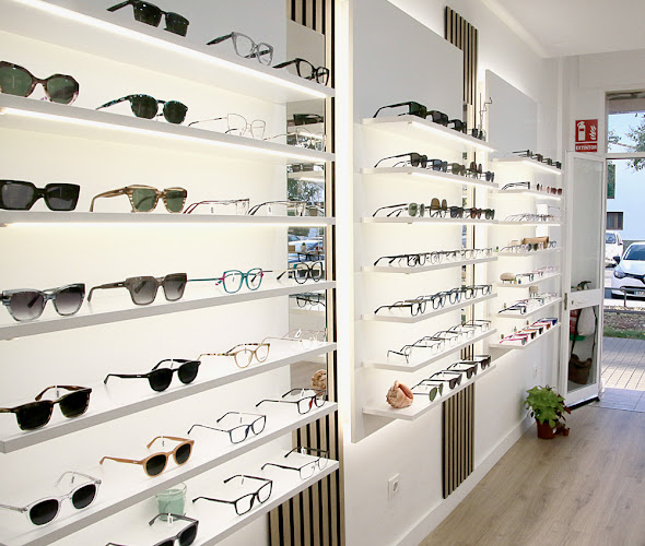 Directorio de ópticas - Jorge Caballero Centro De La Visión En Puerto Real, Cádiz