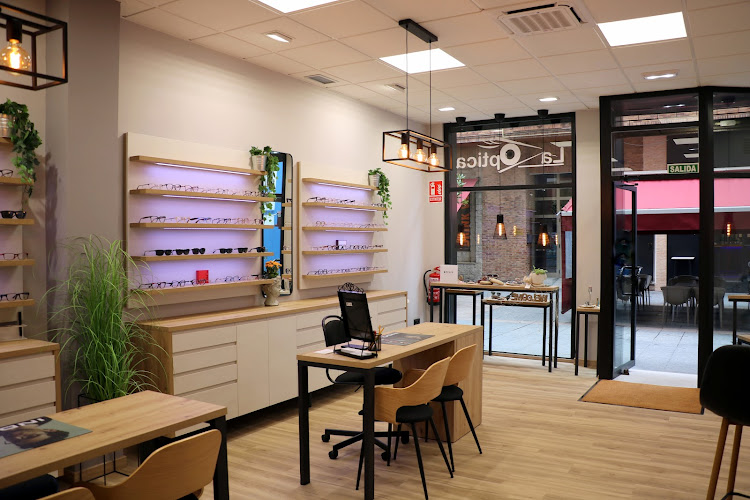 Directorio de ópticas - La Óptica En Mieres, Asturias