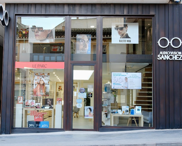 Directorio de ópticas - Óptica Visión Sánchez En Baza, Granada