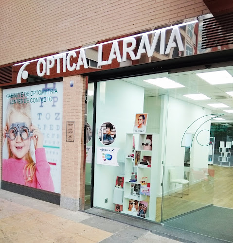 Directorio de ópticas - Óptica Laravia Lara Jc1 En El Puntal, Murcia