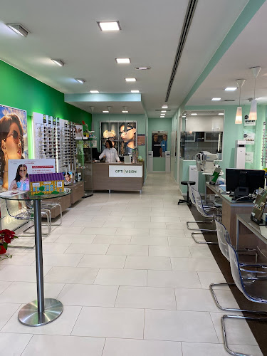 Directorio de ópticas - Opticvisión En Camas, Sevilla